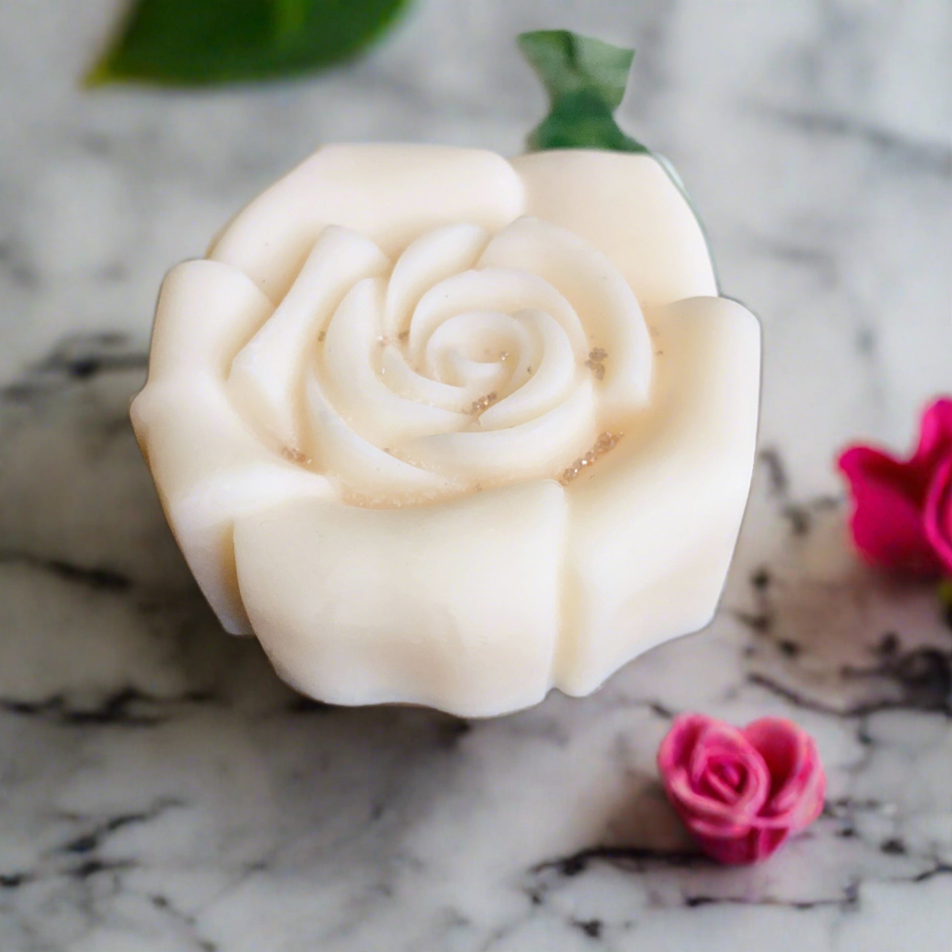 single rose shaped candle wax tart